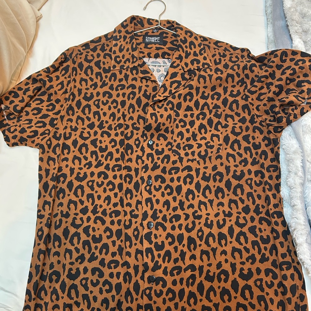 STH - Mens Leopard Print Button Down